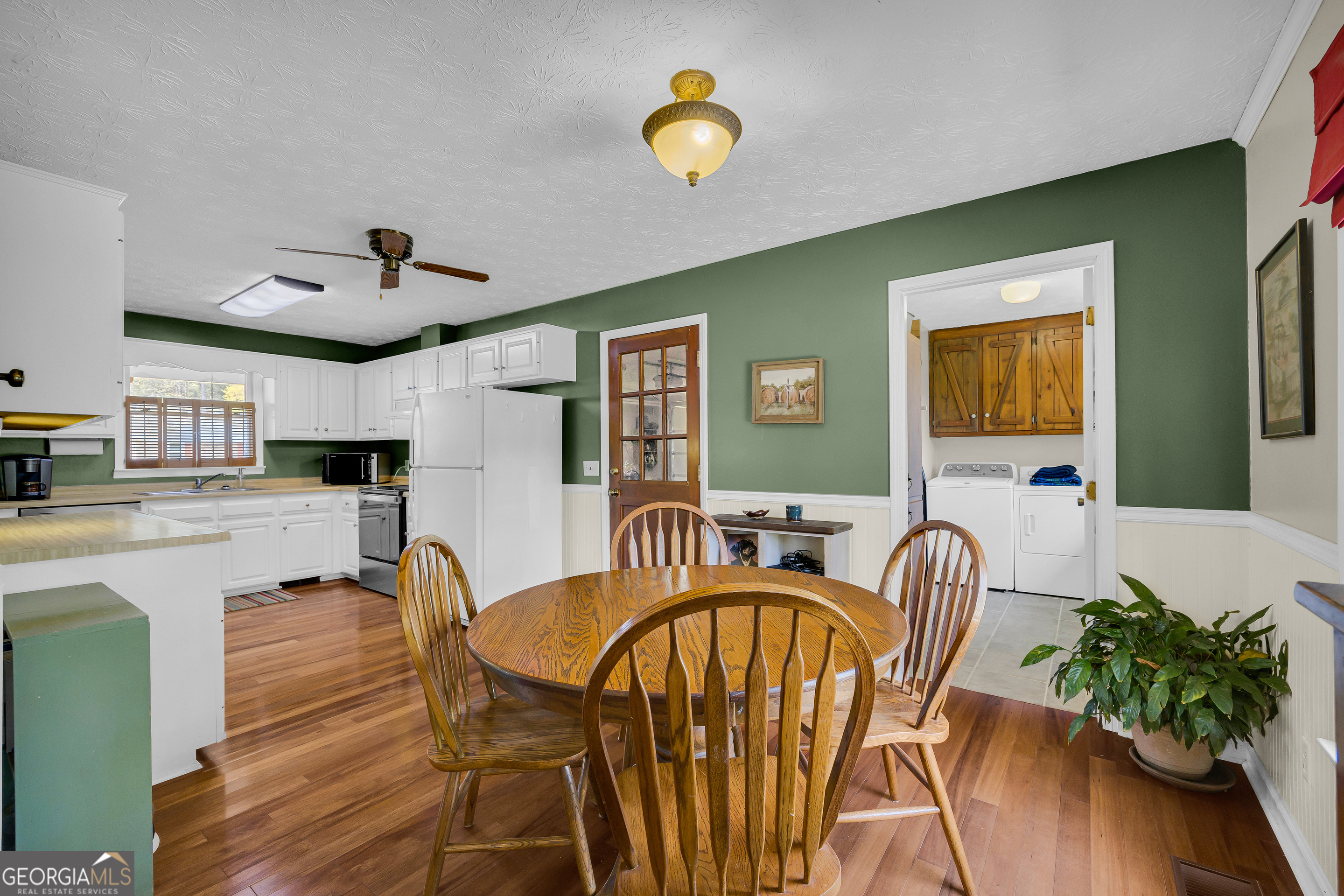 1330 Crooked Creek Road