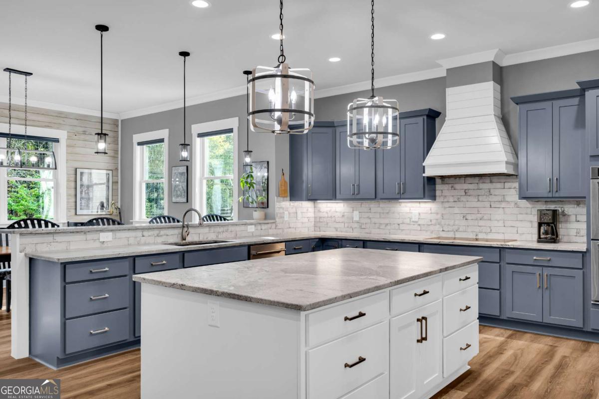 2499 River's Edge Drive