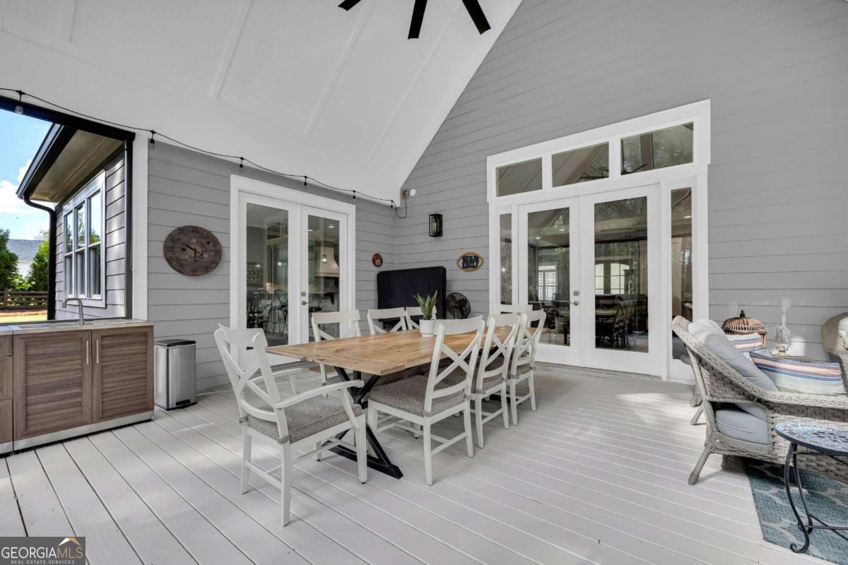 2499 River's Edge Drive