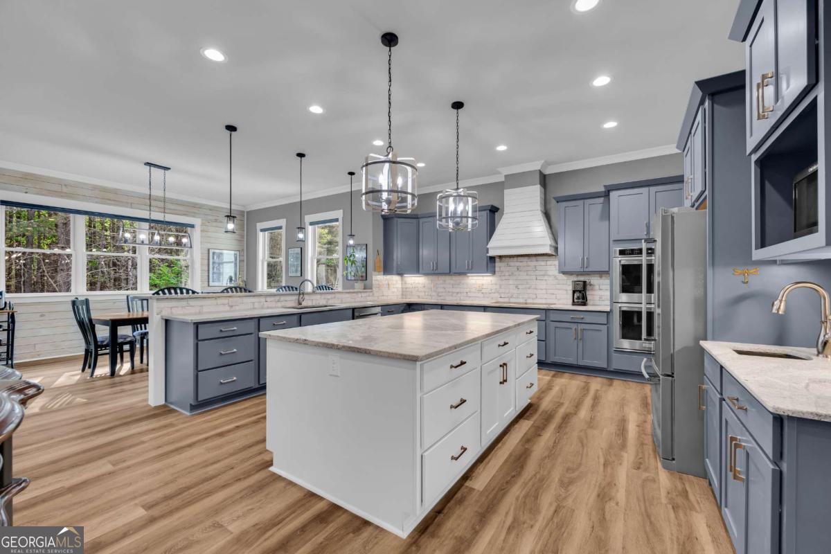 2499 River's Edge Drive