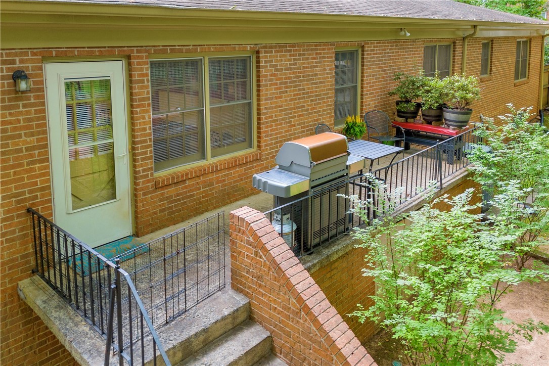 155 Devereux Drive