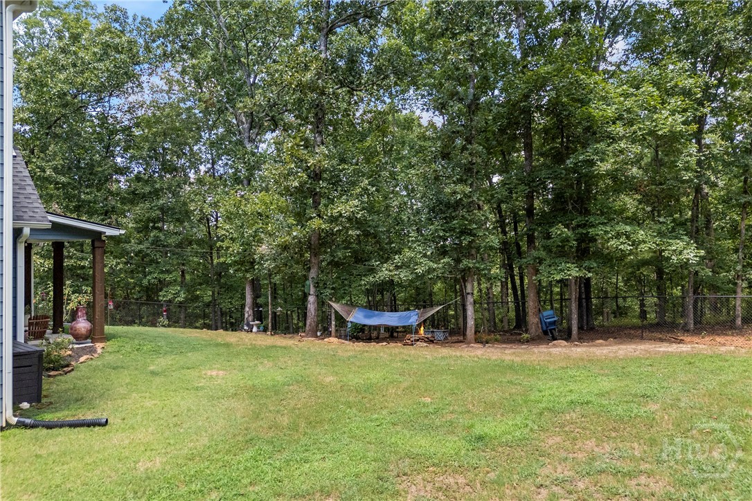 211 Blackthorn Road
