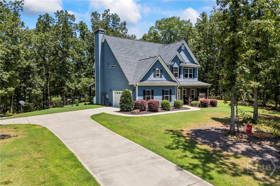 211 Blackthorn Road