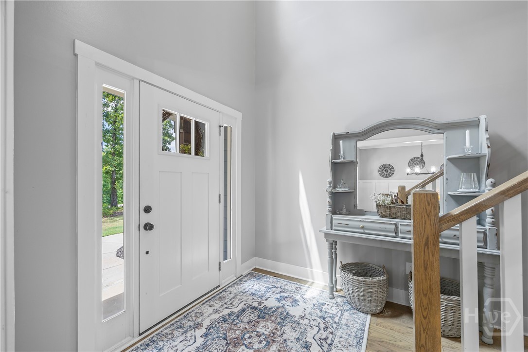 211 Blackthorn Road