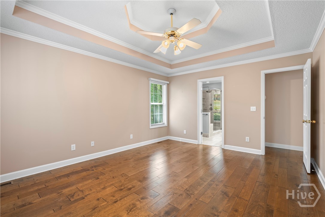 30 Joe Lee Drive