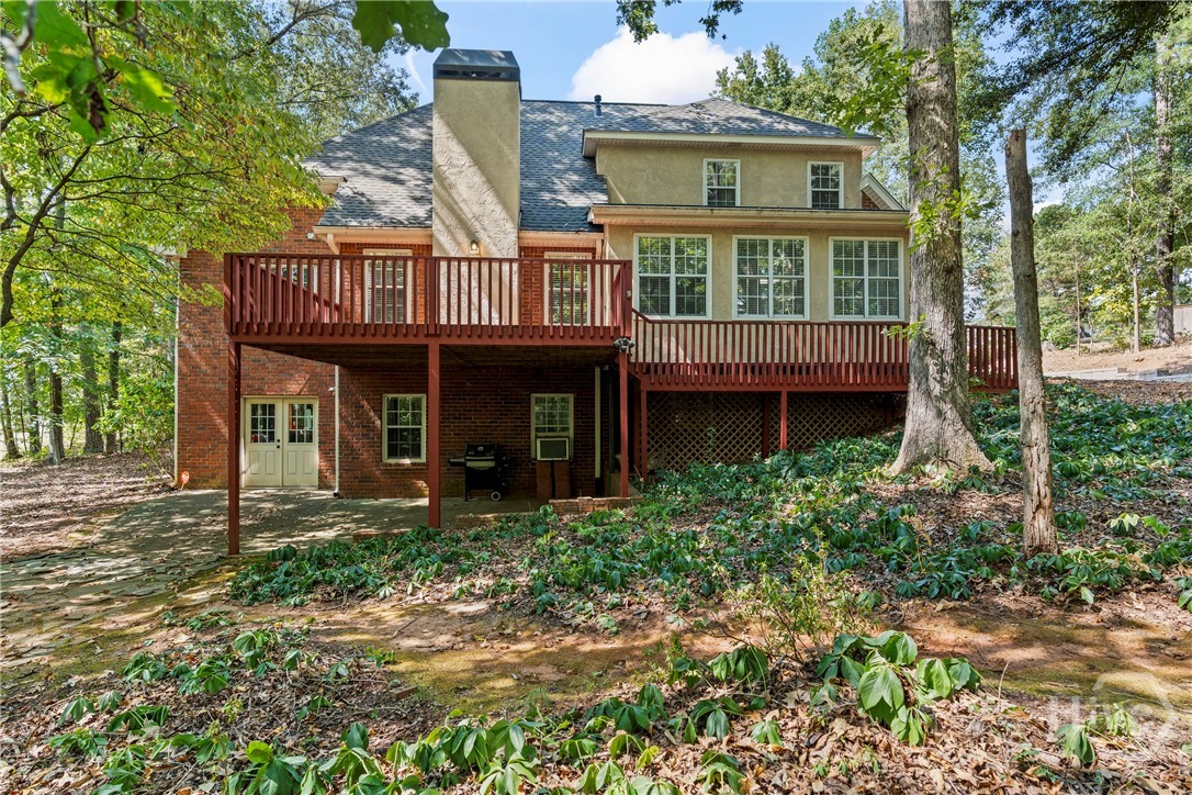 30 Joe Lee Drive