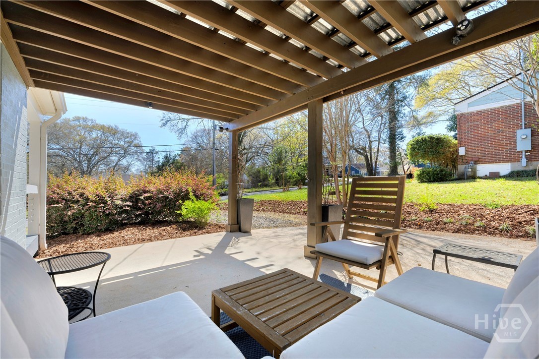 330 Pine Needle Road