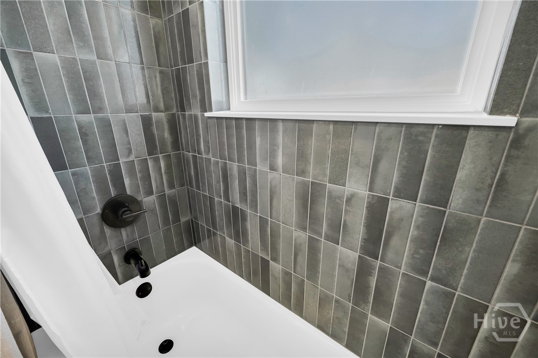 330 Pine Needle Road