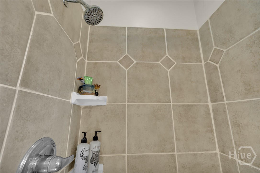 1330 Crooked Creek Road