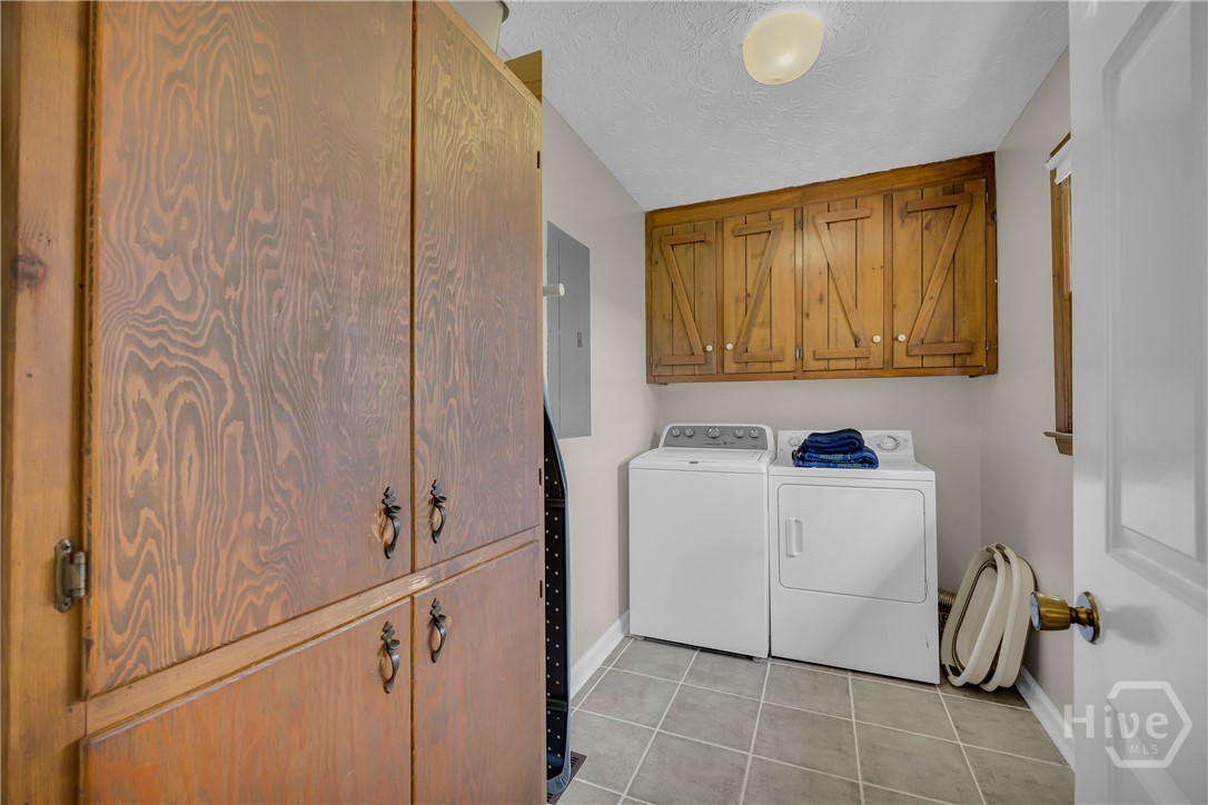 1330 Crooked Creek Road