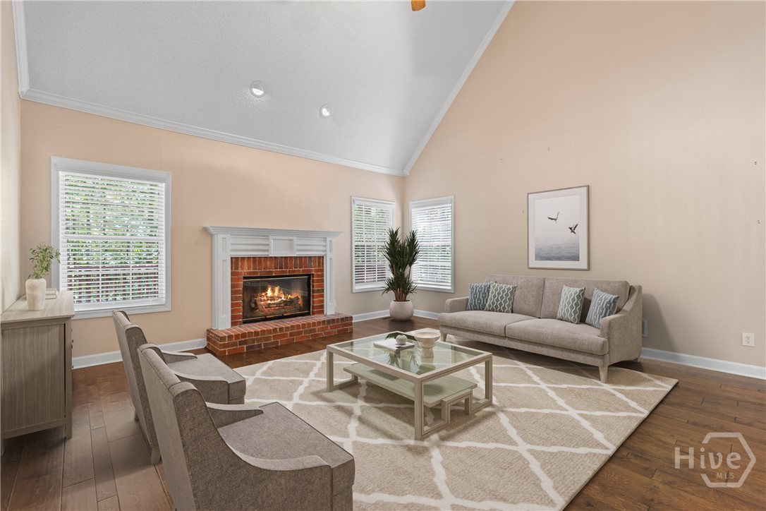 30 Joe Lee Drive