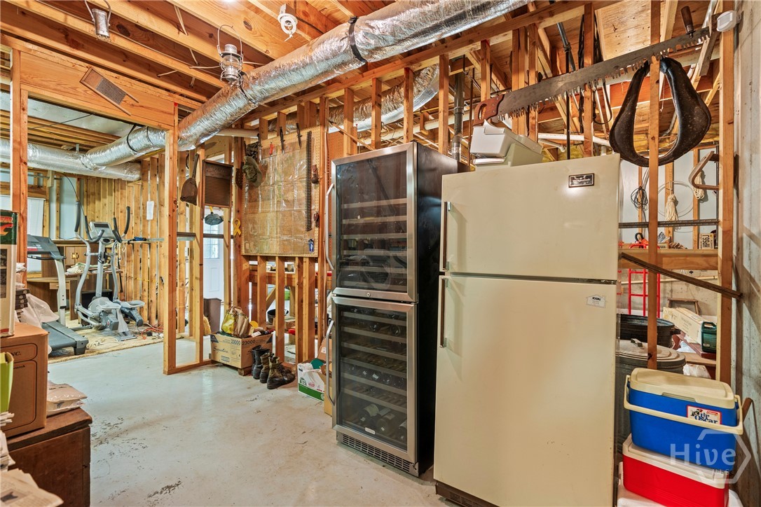 30 Joe Lee Drive