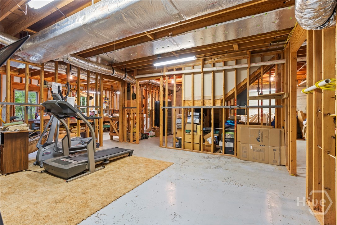 30 Joe Lee Drive