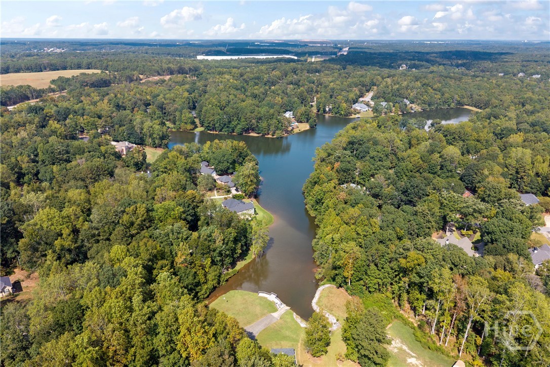 30 Joe Lee Drive