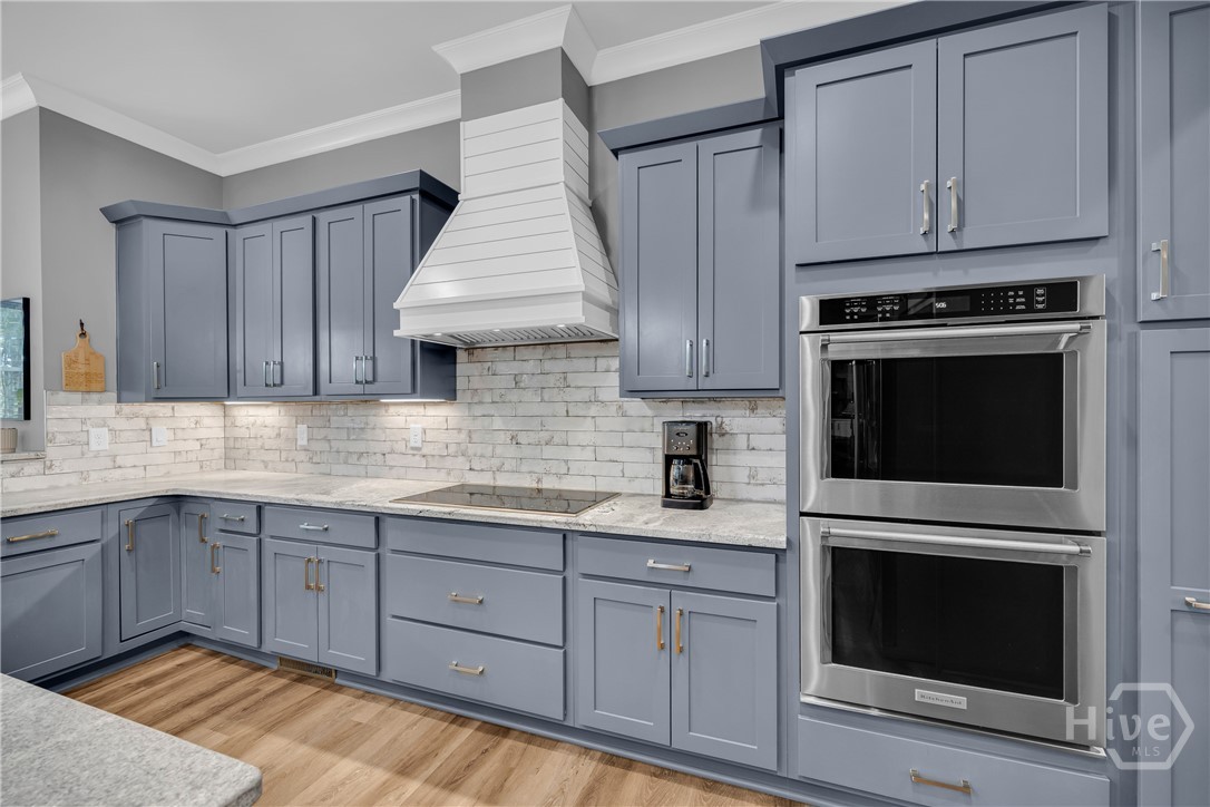 2499 River's Edge Drive