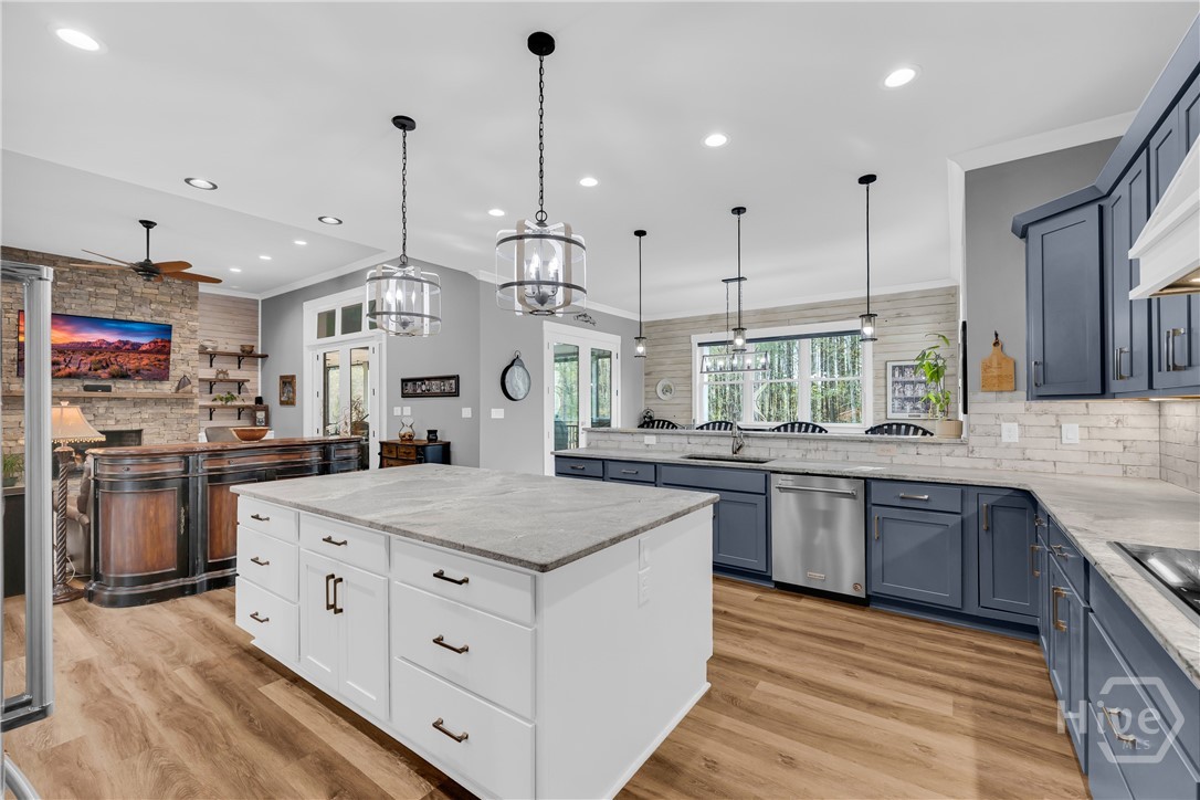 2499 River's Edge Drive