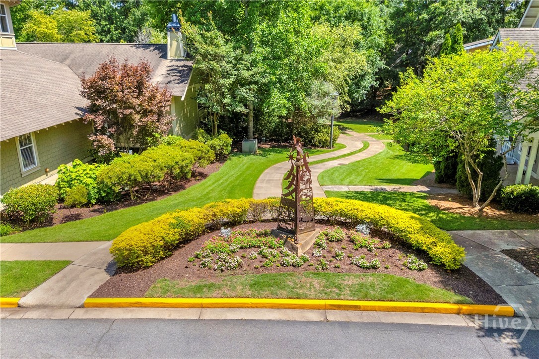 490 Barnett Shoals Road 814