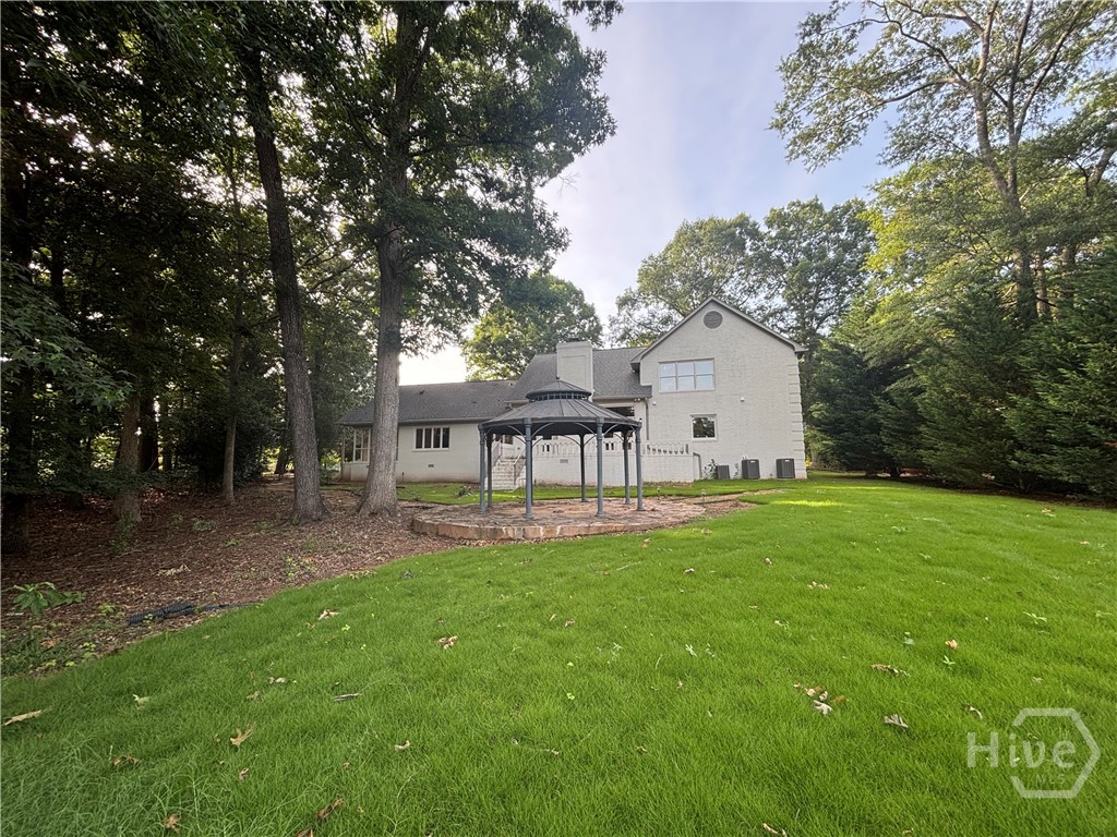 1101 Forrest Hills Drive