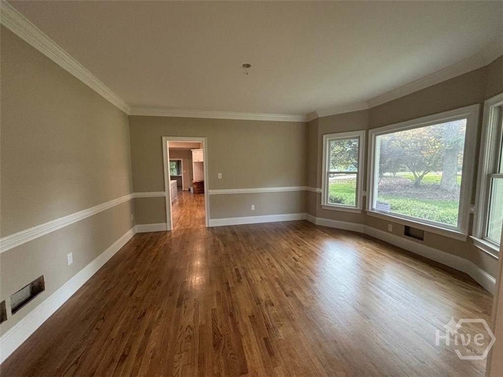 1101 Forrest Hills Drive