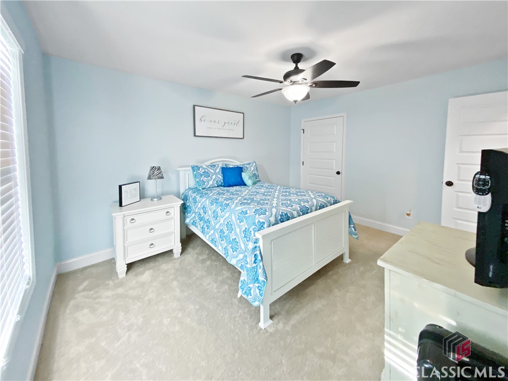 1238 Oak Springs Way