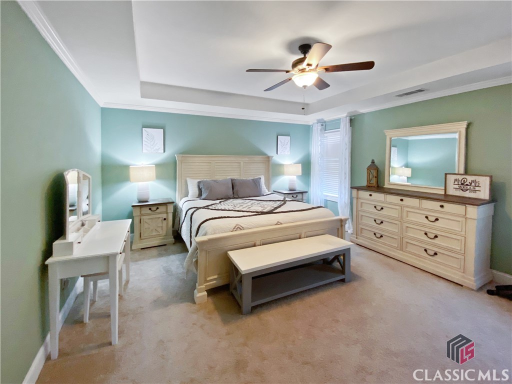 1238 Oak Springs Way