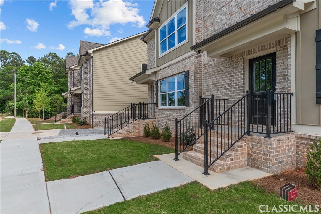 2865 Riverbend Road