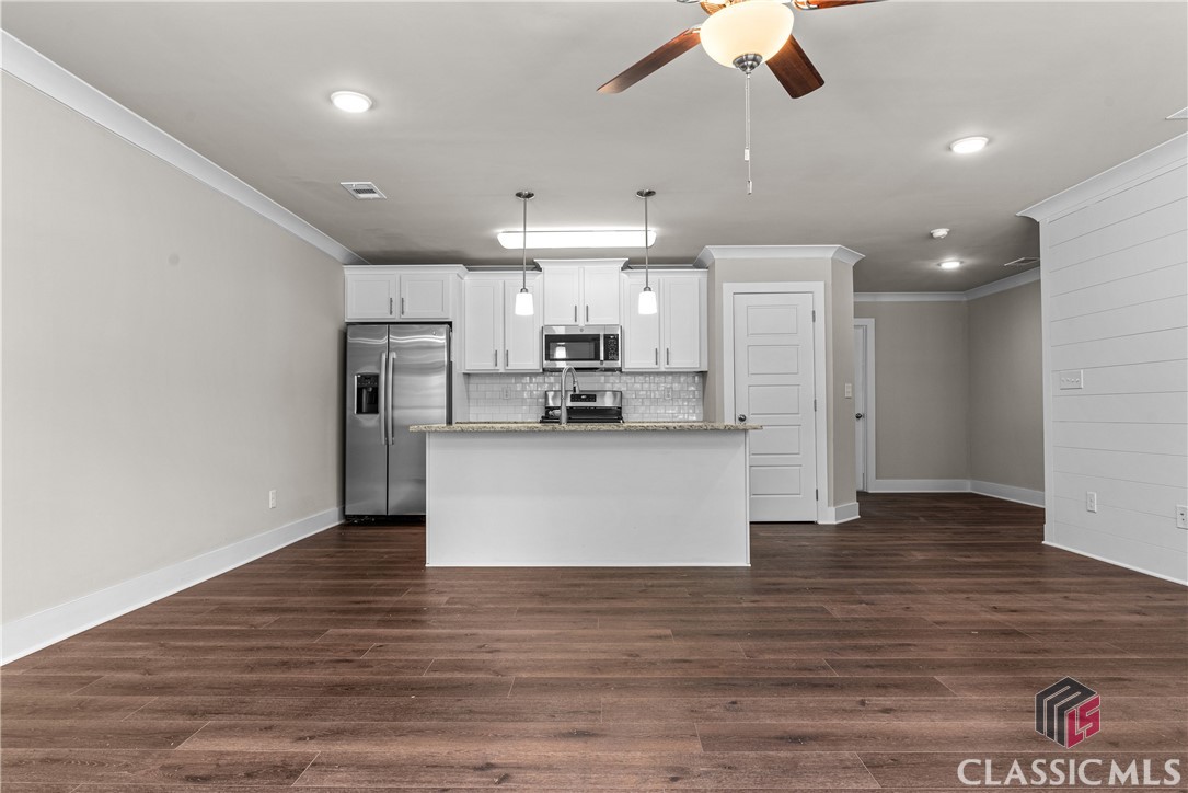 2865 Riverbend Road