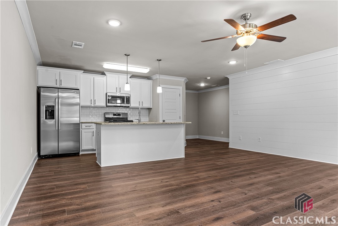 2865 Riverbend Road