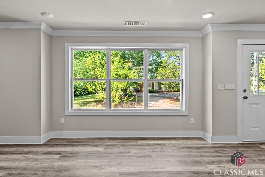 2855 Riverbend Road