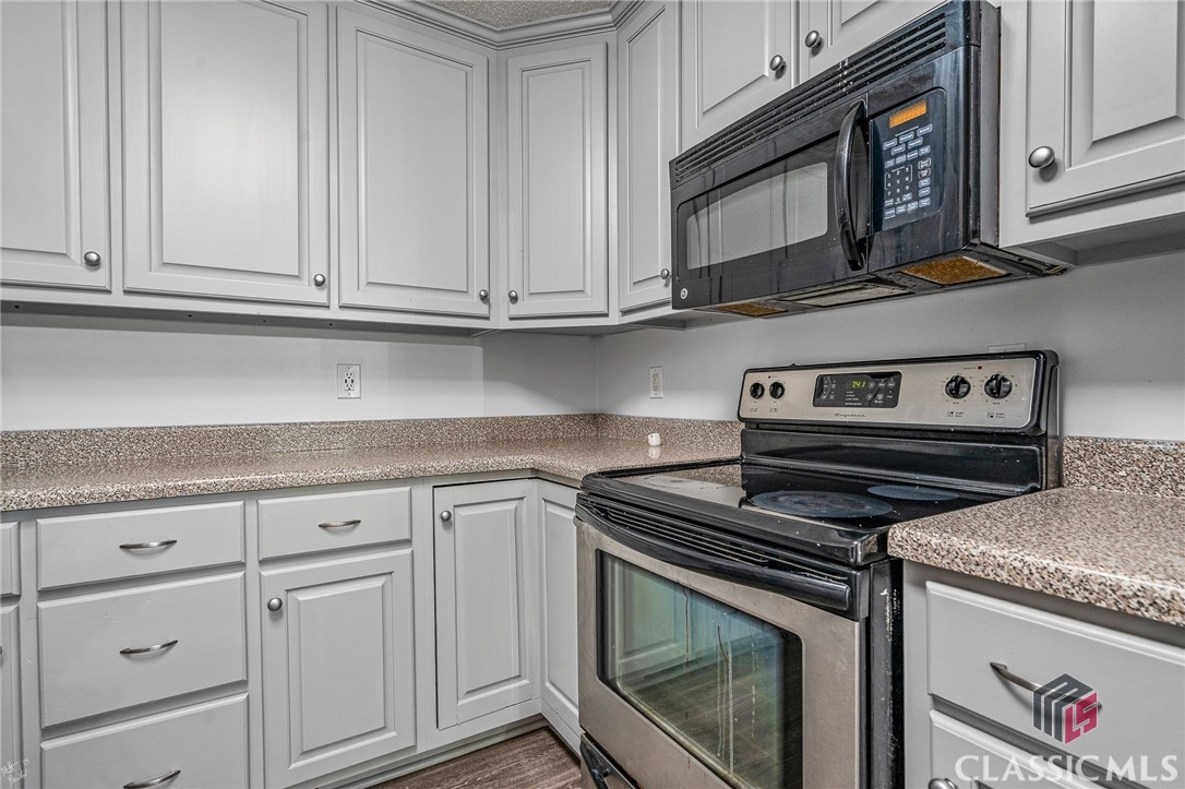 1110 Shoal Creek Road