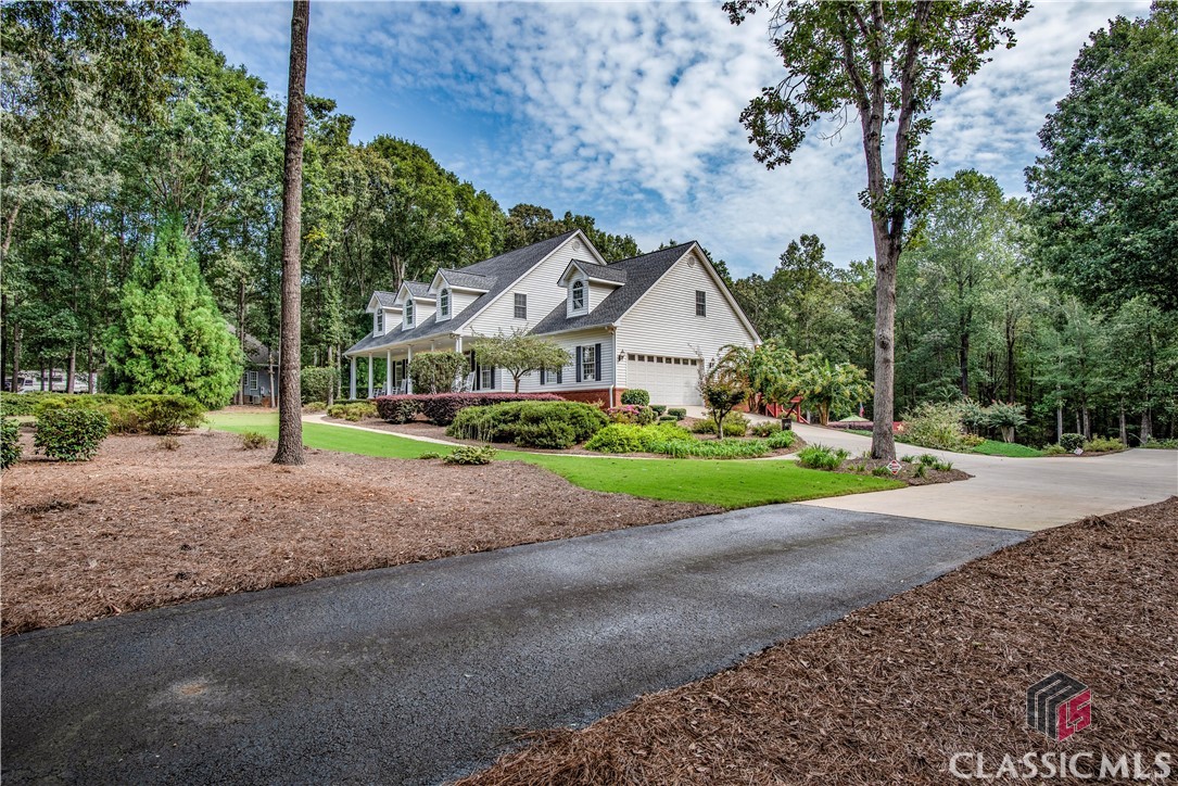 439 Stone Creek Drive