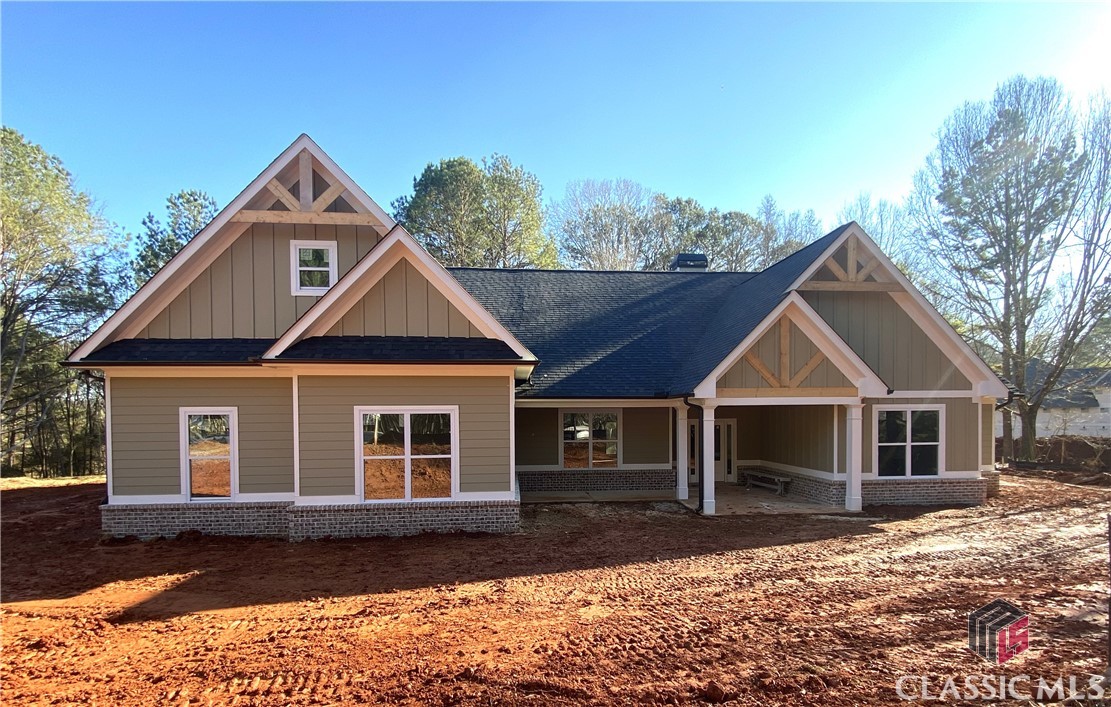 1270 Oconee Heights Drive