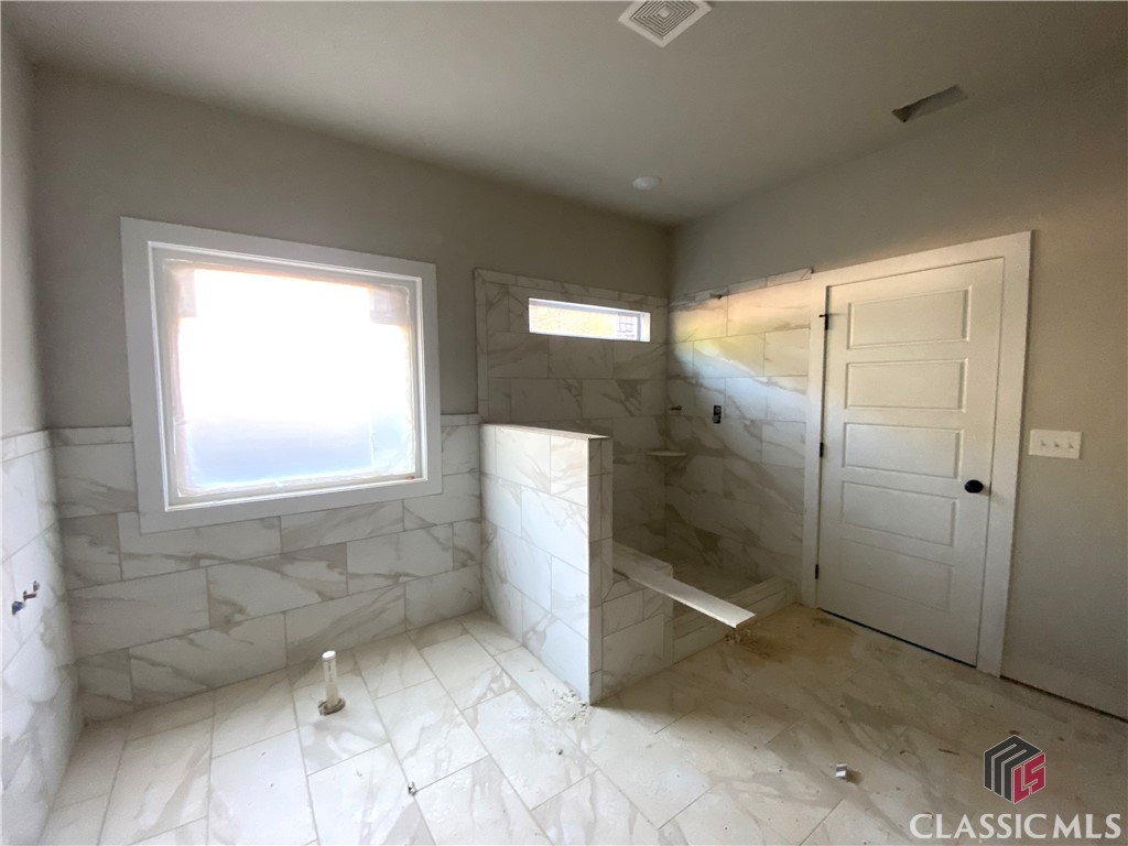 1270 Oconee Heights Drive