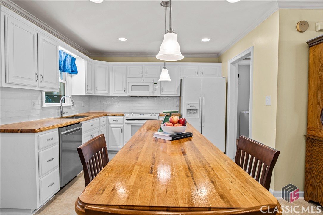 1091 Keeneland Drive