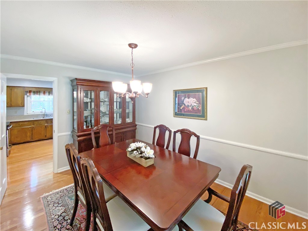 330 Quailwood Drive