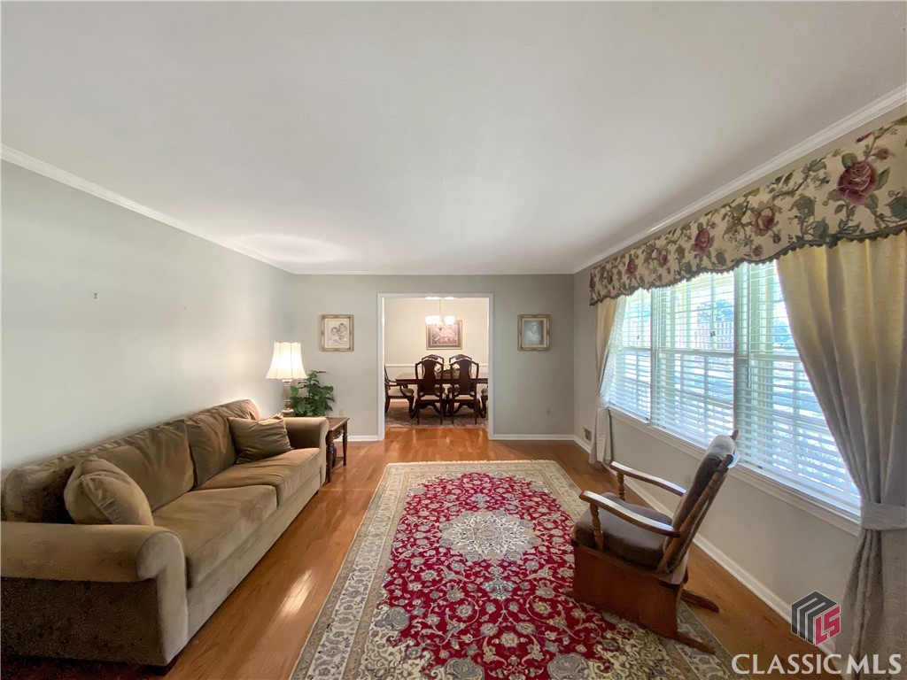 330 Quailwood Drive