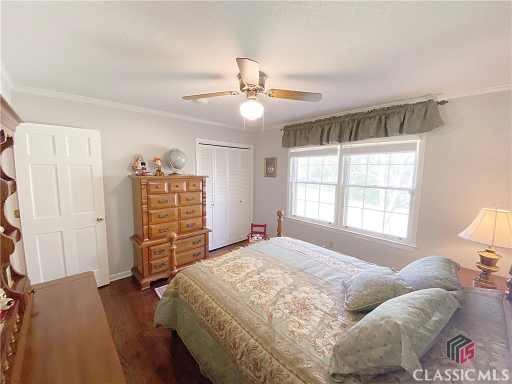 330 Quailwood Drive