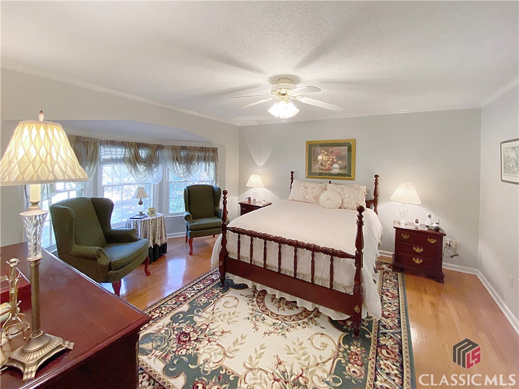 330 Quailwood Drive