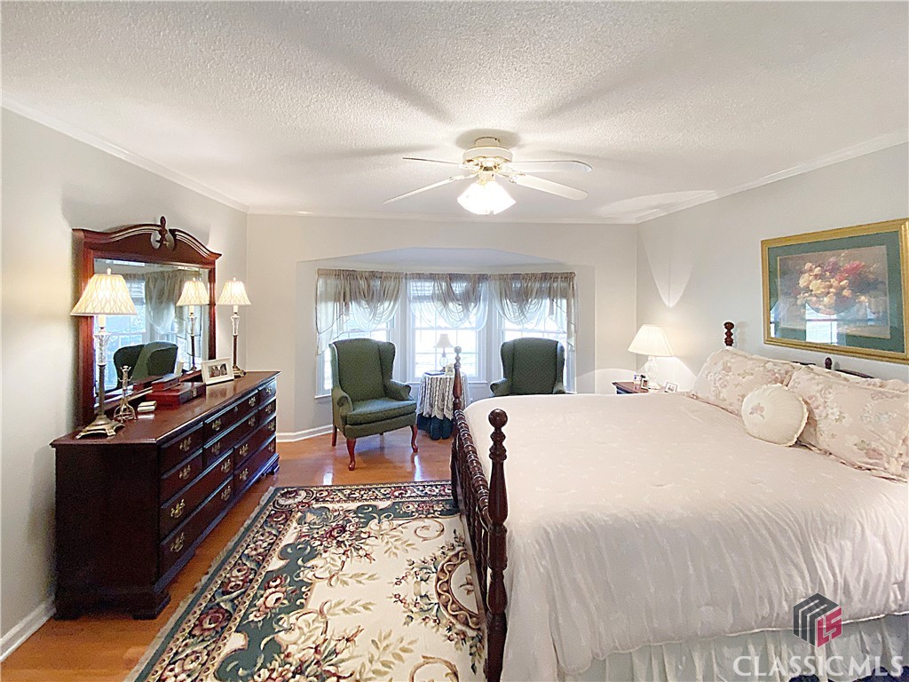 330 Quailwood Drive