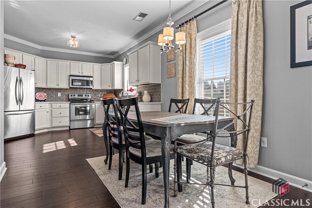 1131 Brookshire Drive