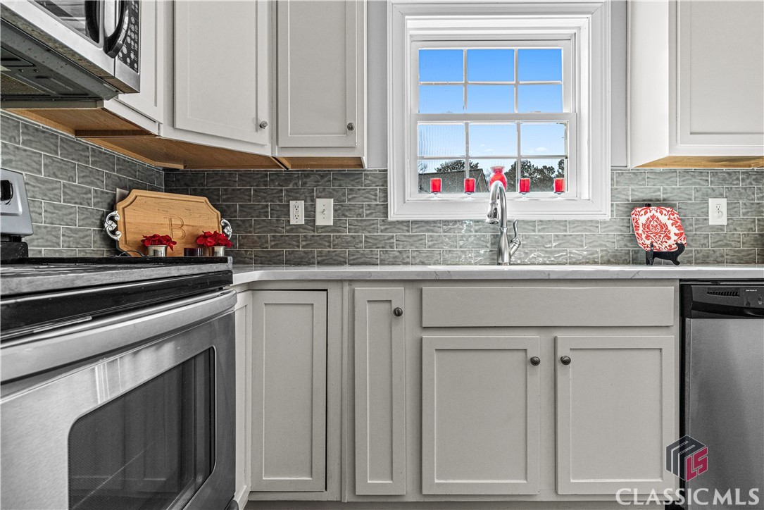 1131 Brookshire Drive