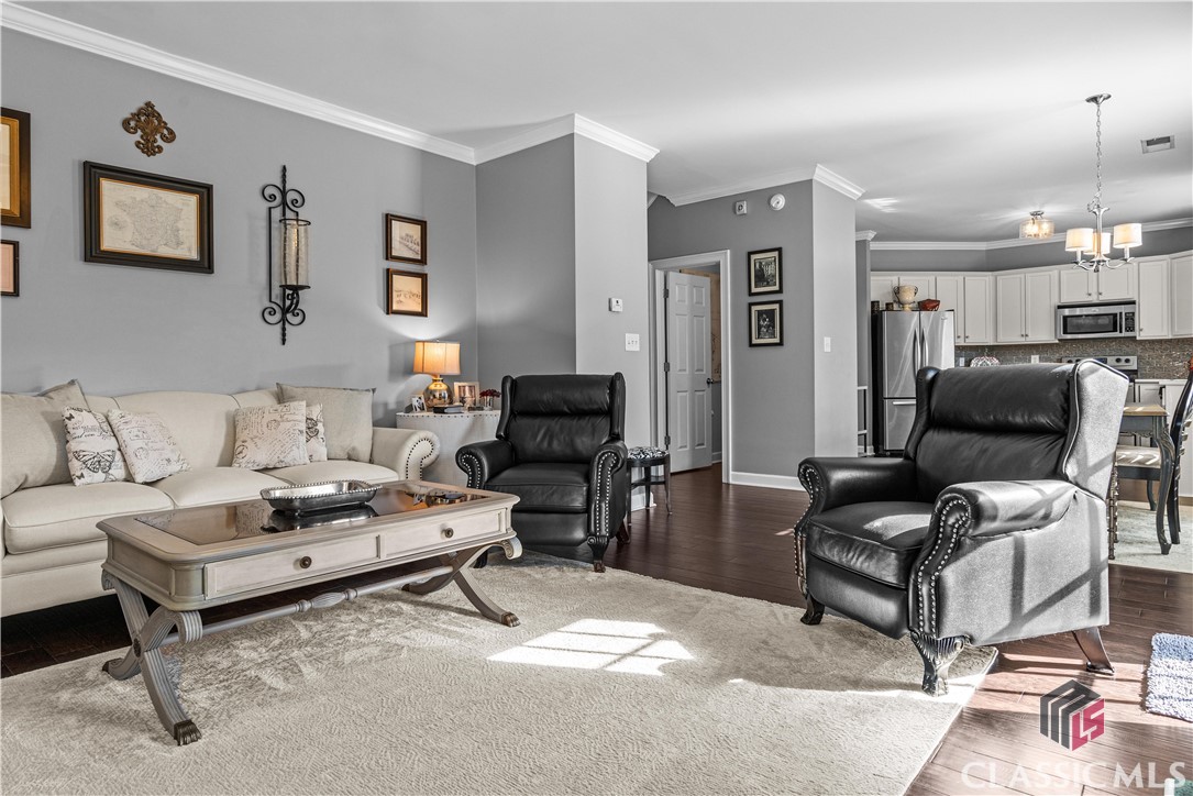 1131 Brookshire Drive