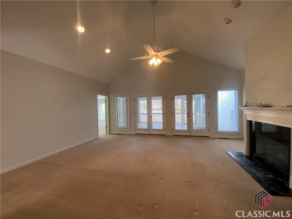 135 Devereux Drive