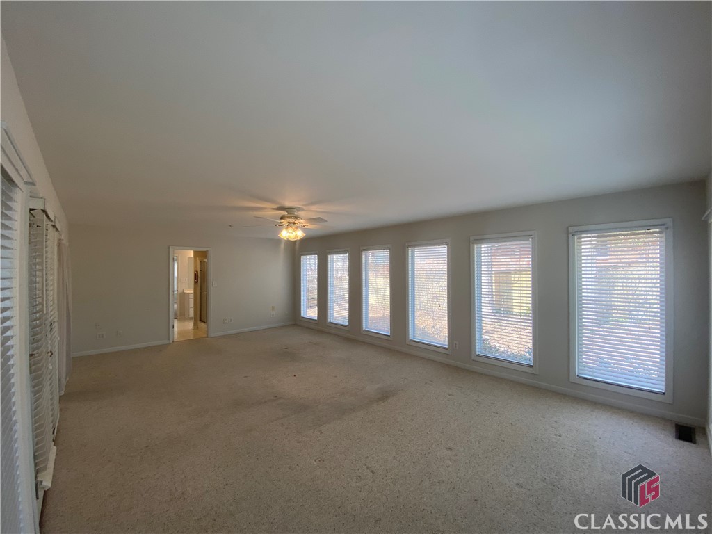 135 Devereux Drive