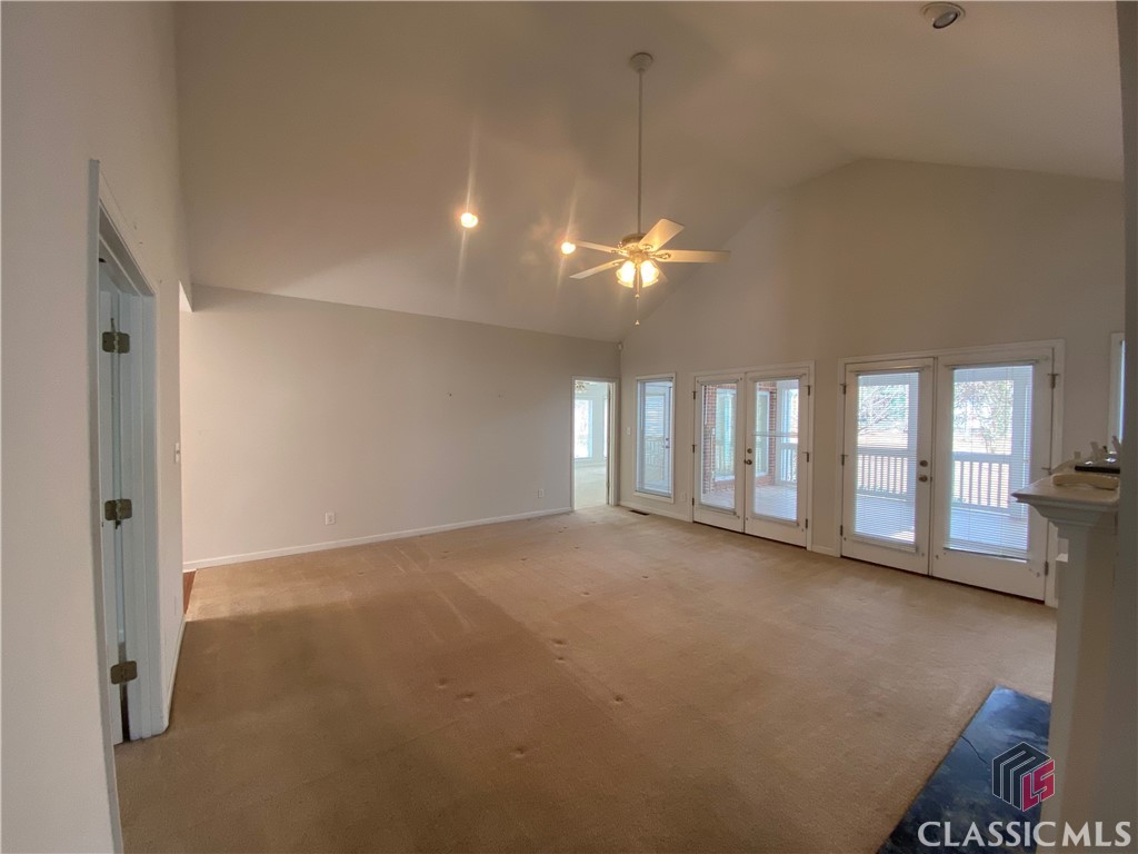 135 Devereux Drive