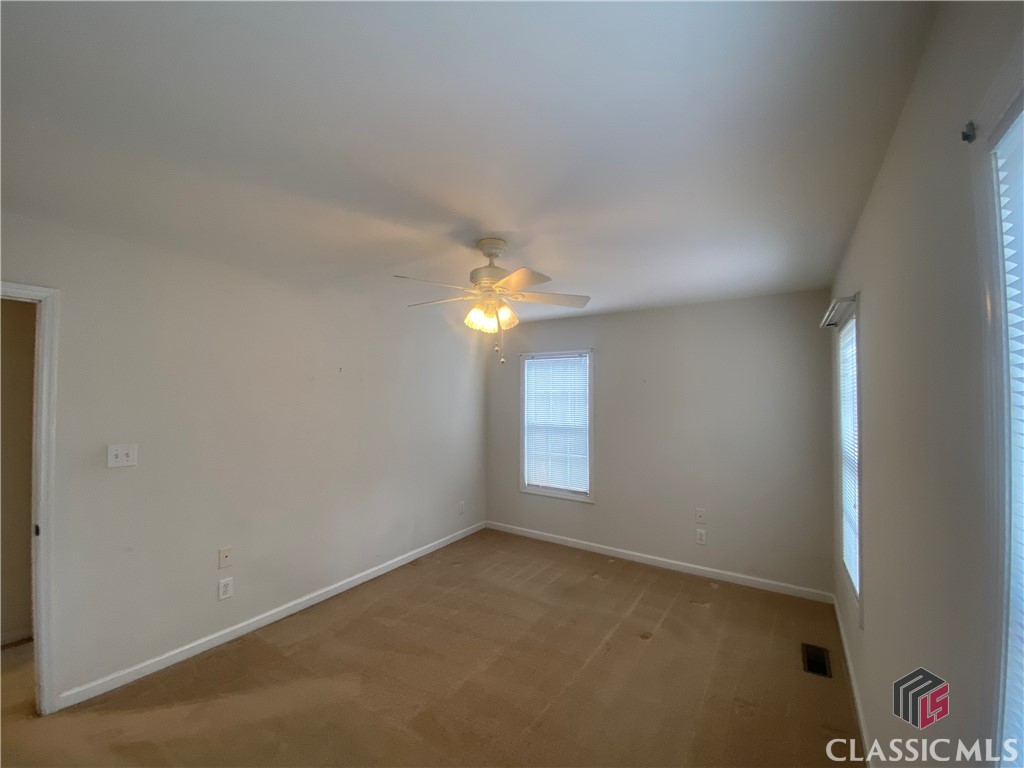 135 Devereux Drive