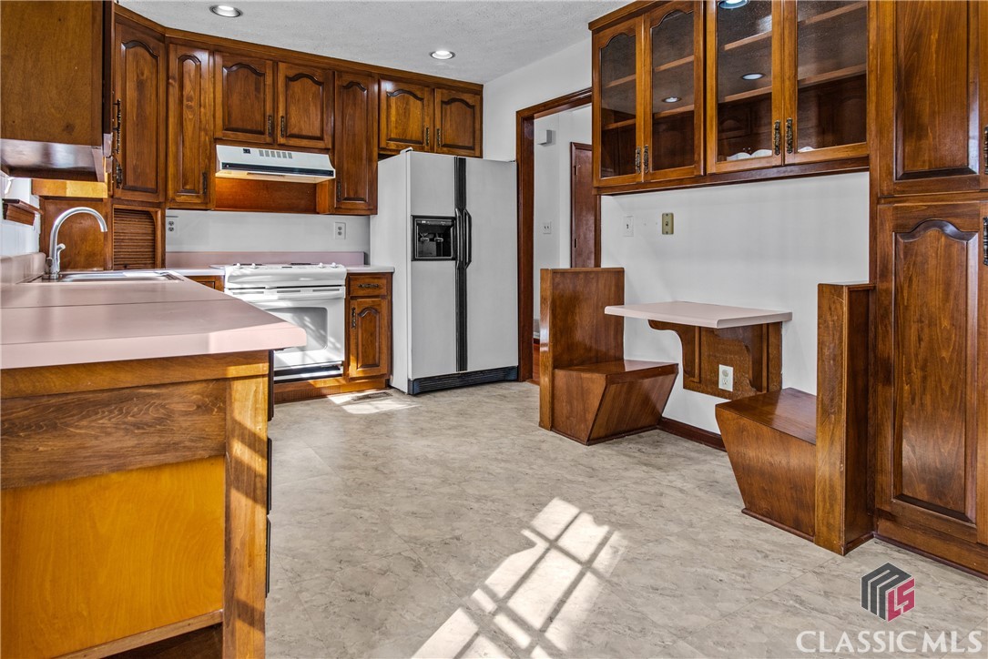 2030 Jones Woods Road