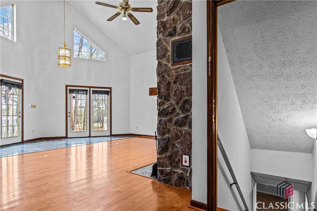 2030 Jones Woods Road