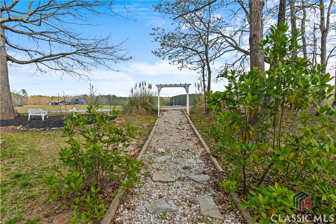 2030 Jones Woods Road