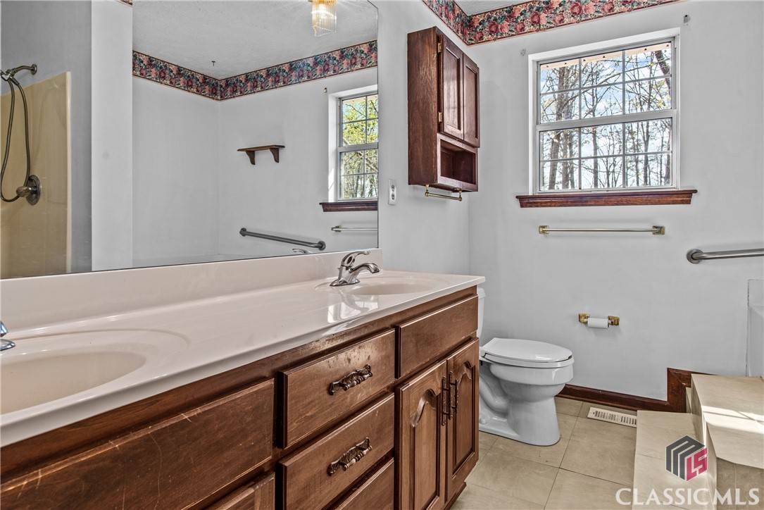 2030 Jones Woods Road